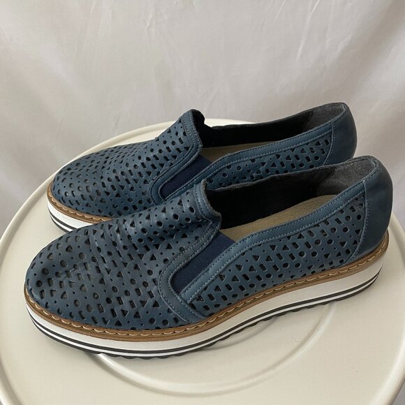 Summit White Womens Steel Blue Platform Mountain Braxton Sneaker Size 41 US 10 - Picture 1 of 11